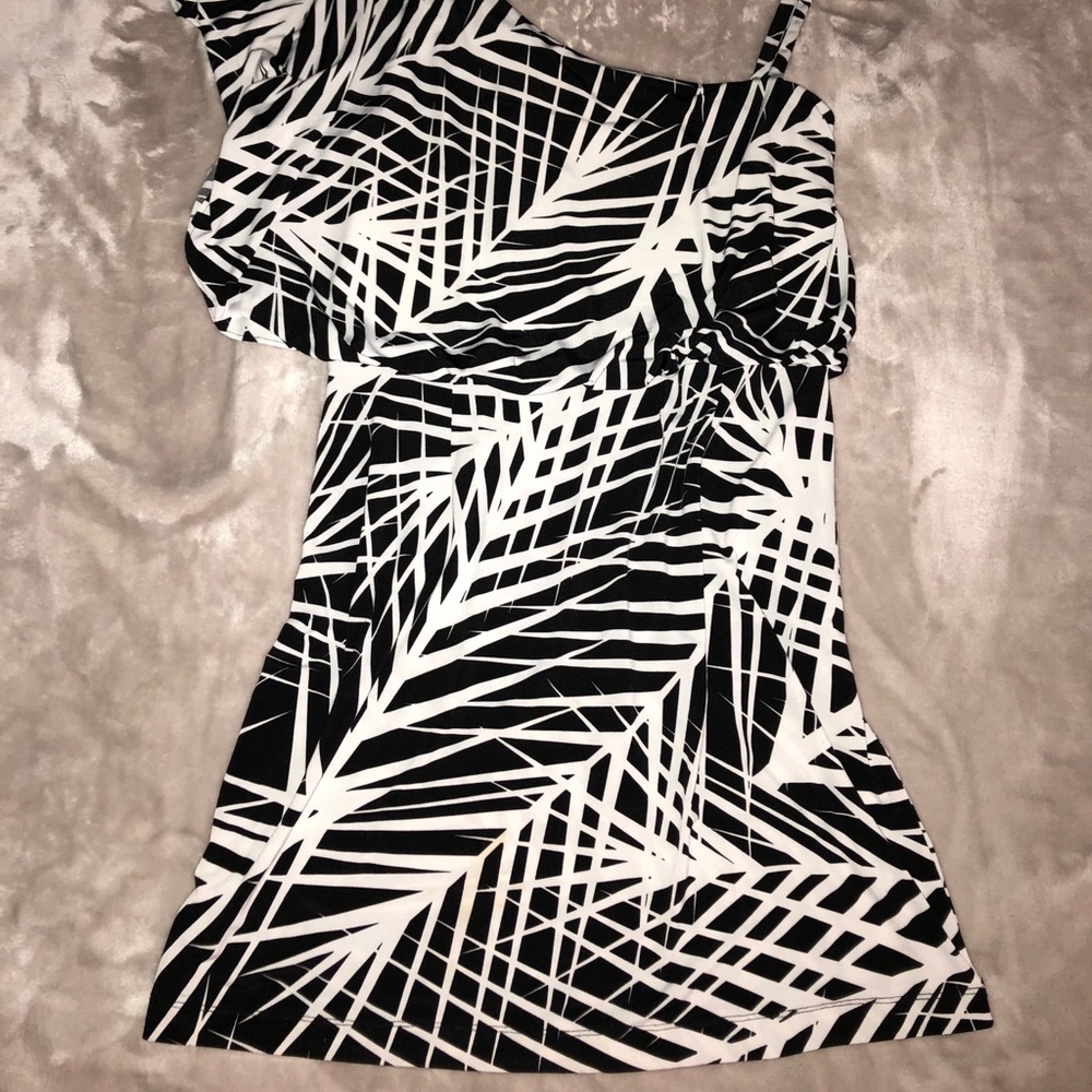 Shoulder show dress!!
